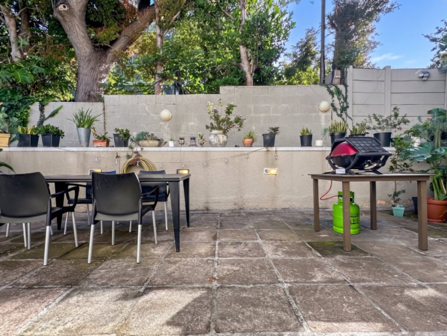 To Let 2 Bedroom Property for Rent in Tamboerskloof Western Cape